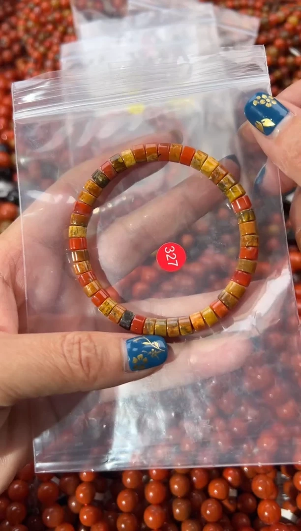 未镶嵌手串南红玛瑙6+