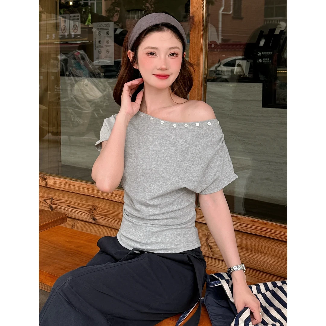 夏季三穿短袖修身显瘦斜肩T恤女气质百搭小众设计感拼接上衣