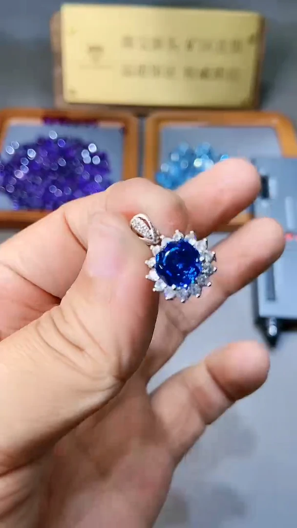 【闪购商品】托帕石颈饰银S925镶嵌1654