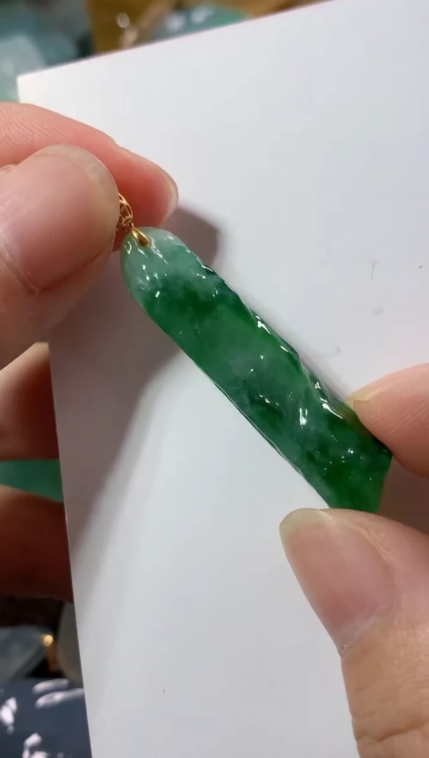 【闪购商品】翡翠18K金镶嵌吊坠(不含链)吊坠