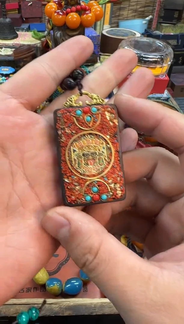 【闪购商品】滴血莲花菩提吊坠推荐好物如图所示