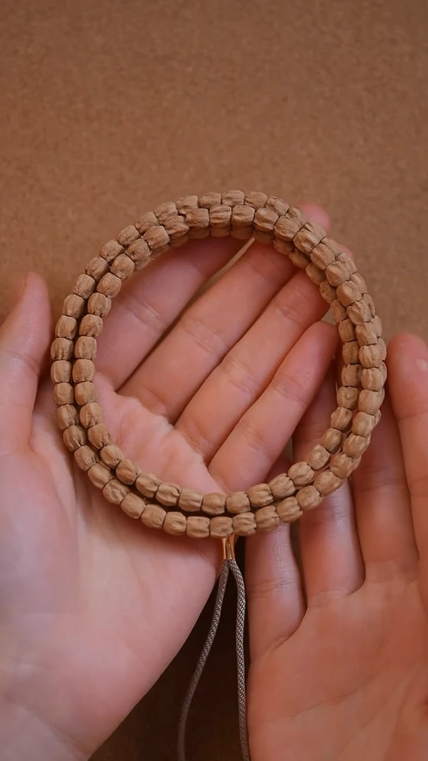 【闪购商品】柏香籽/百香籽吊坠sj196烛龙