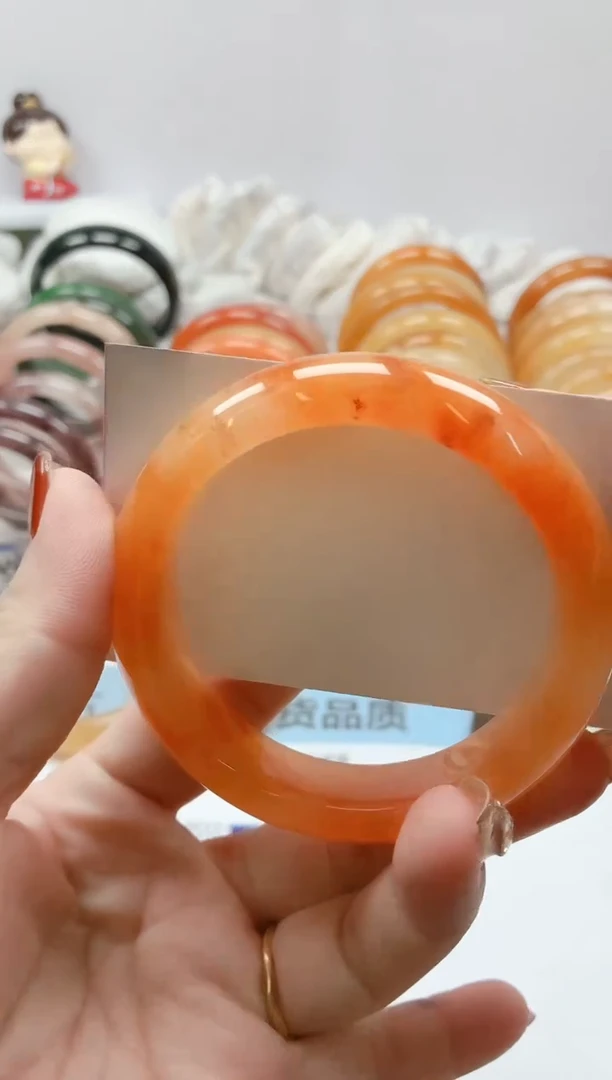 石英质玉手镯未镶嵌96/59.8