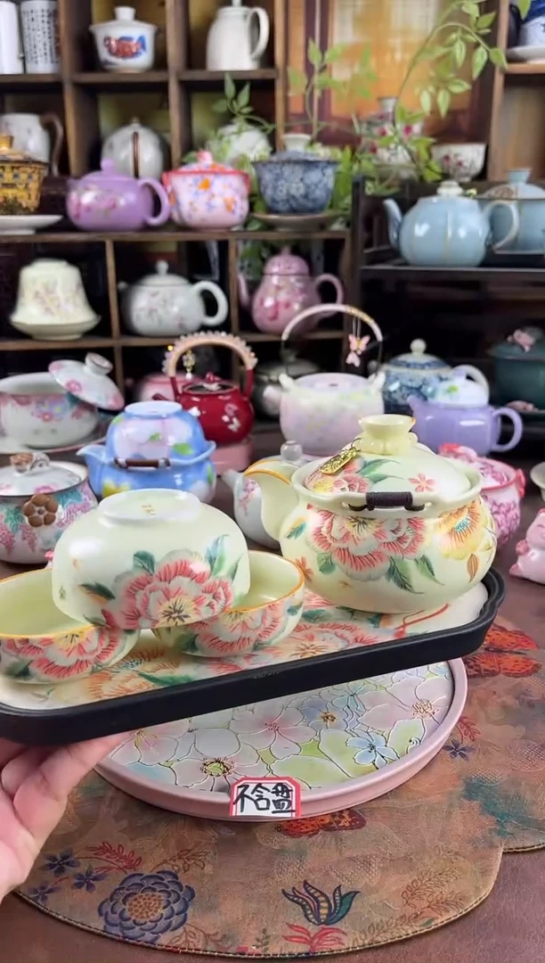 1壶3杯1个包包1个茶盘