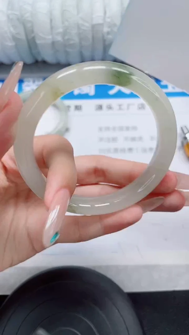 未镶嵌手镯石英质玉262-58/59