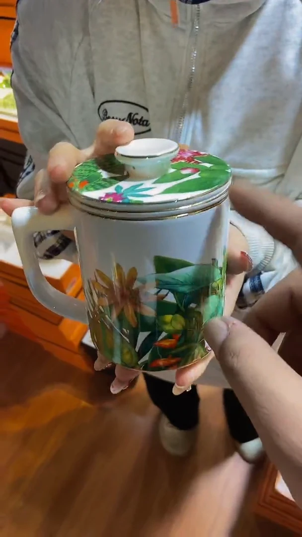 【闪购商品】鸿辉家品牌瓷器，京东包邮！