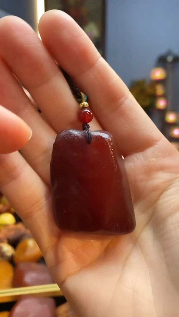 琥珀颈饰未镶嵌挂件