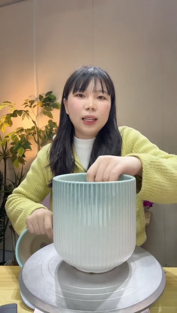 陶瓷花盆 渐变绿罗马柱口径15/高度15