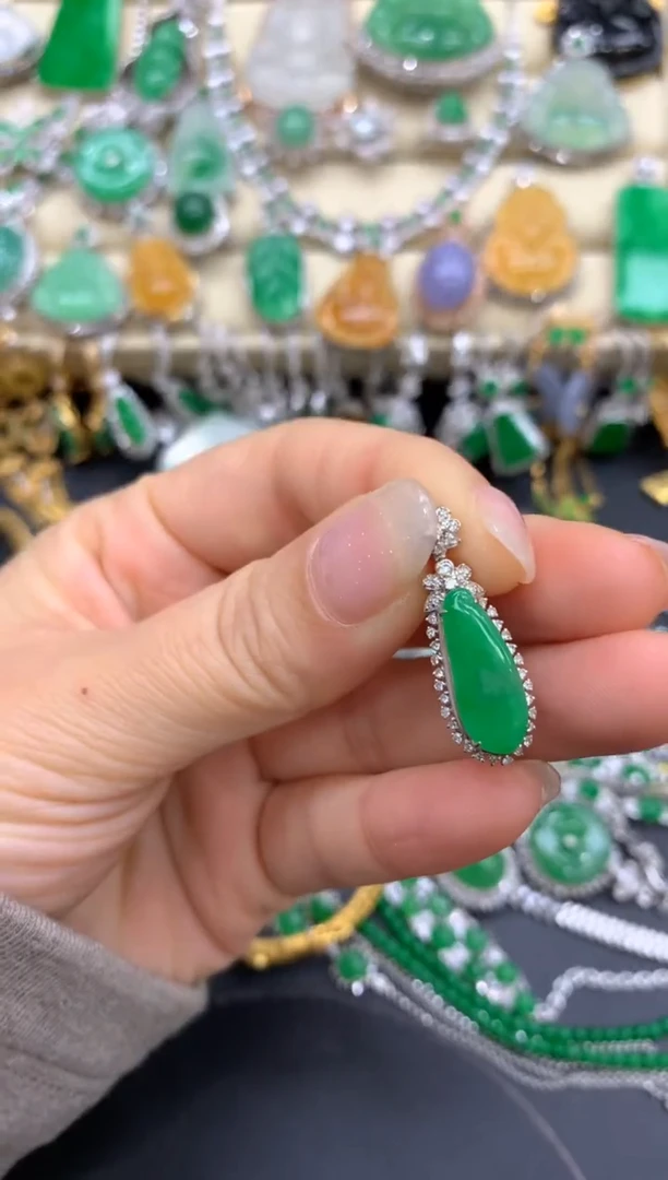 【闪购商品】翡翠颈饰18K金镶嵌150-中国好珍宝