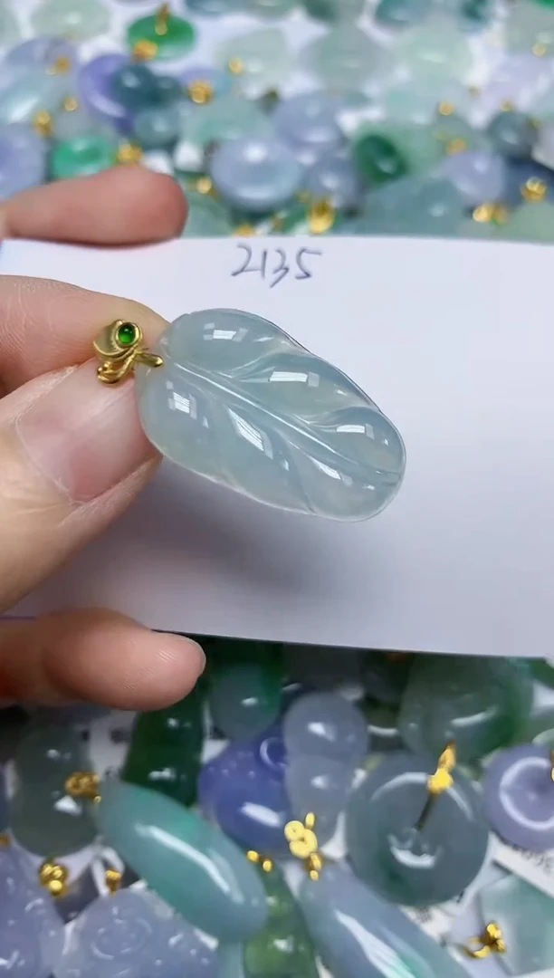 翡翠未镶嵌颈饰天然缅甸翡翠A货