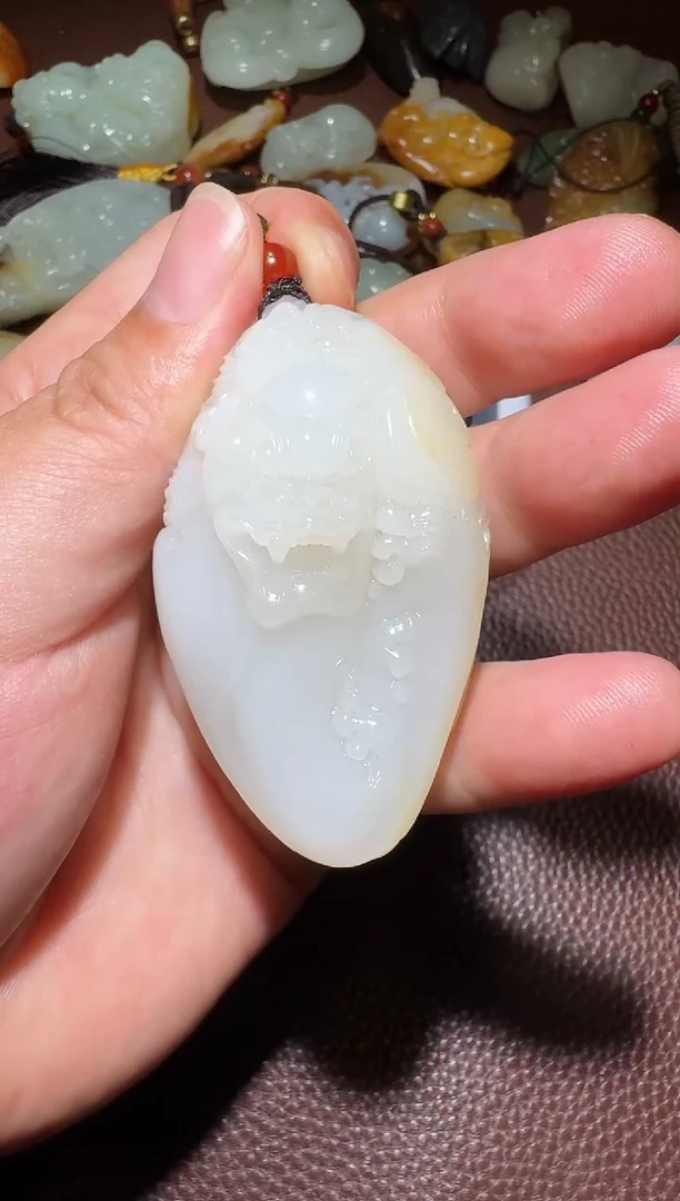 和田玉未镶嵌挂件和田玉