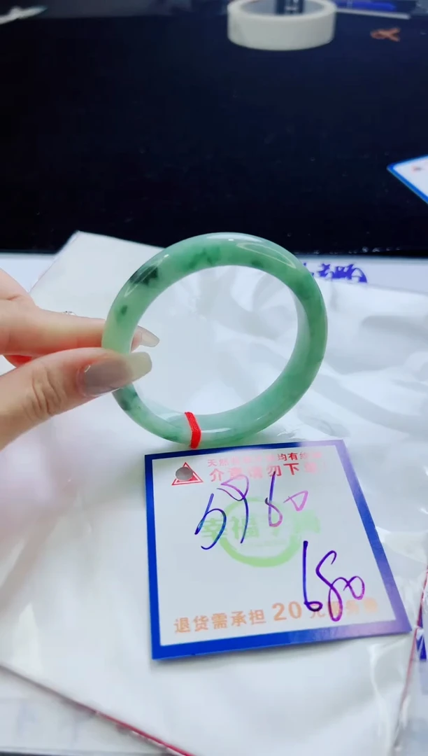 翡翠手镯未镶嵌天然缅甸A货！A货！A货！A货！A货！