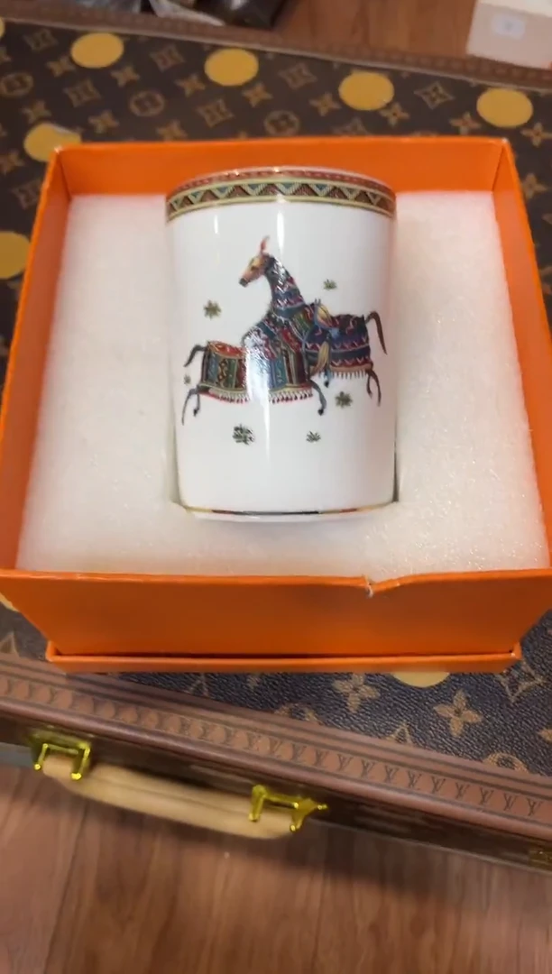 杯鸿辉家品牌瓷器，京东包邮！