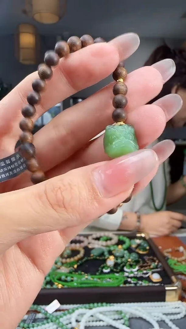 未镶嵌手链和田玉1