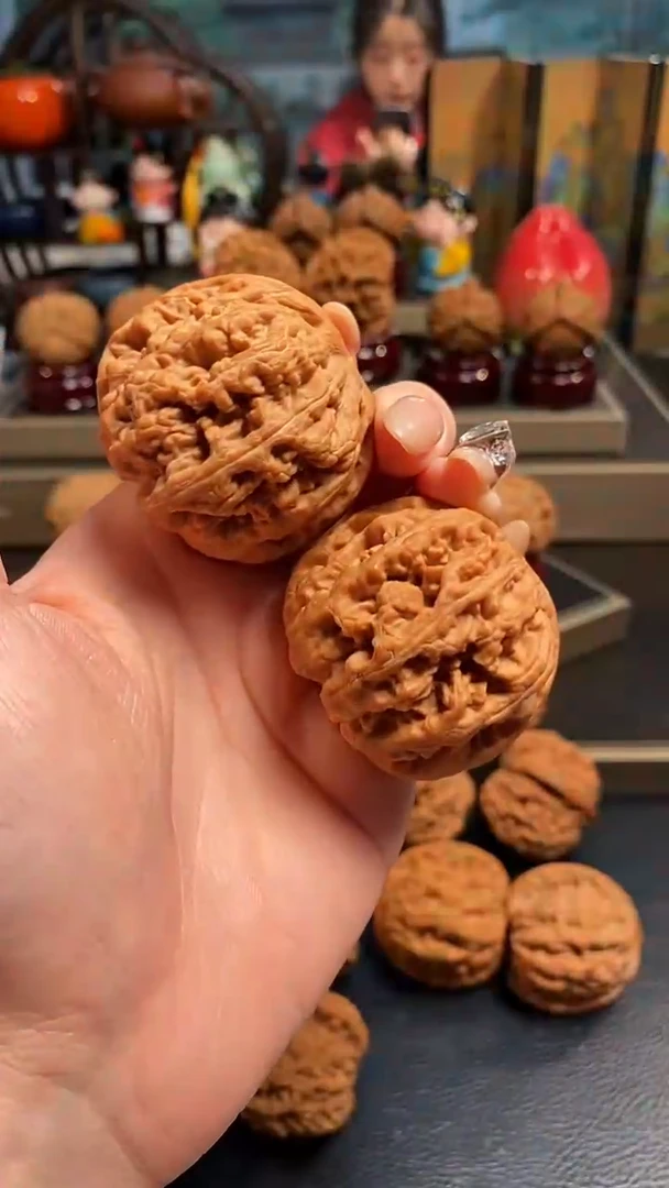 【闪购商品】文玩核桃把件A707大粗筋44