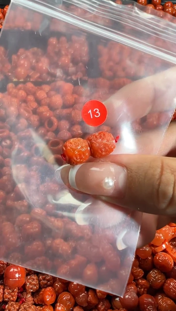 颈饰未镶嵌南红玛瑙11