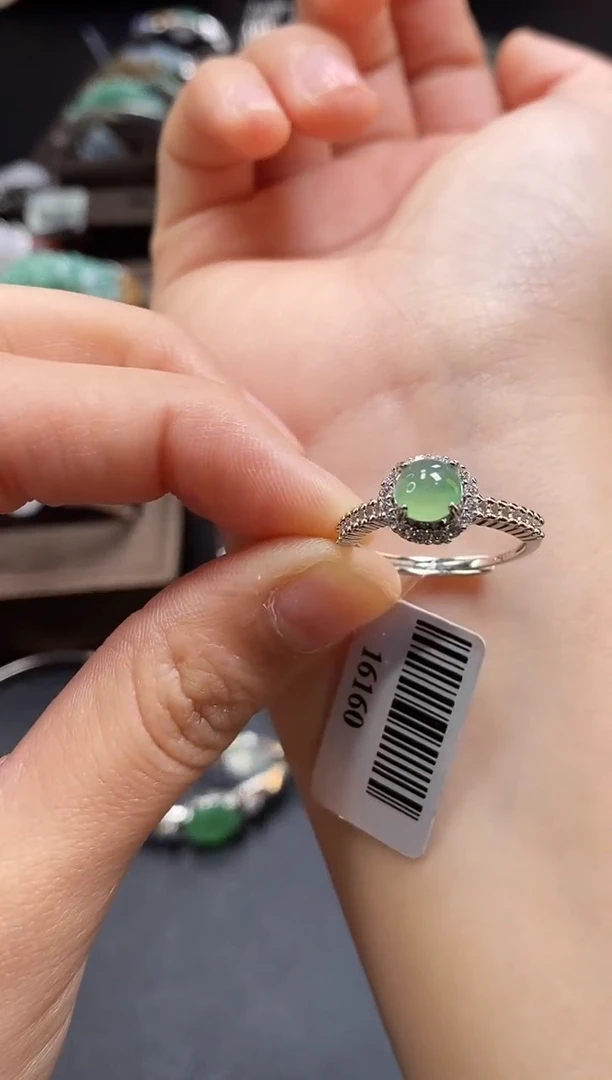 颈饰银S925镶嵌翡翠16160