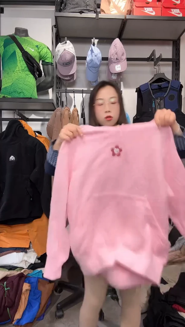 1576   编码 瑕疵款直播间过款为准 尺码  M