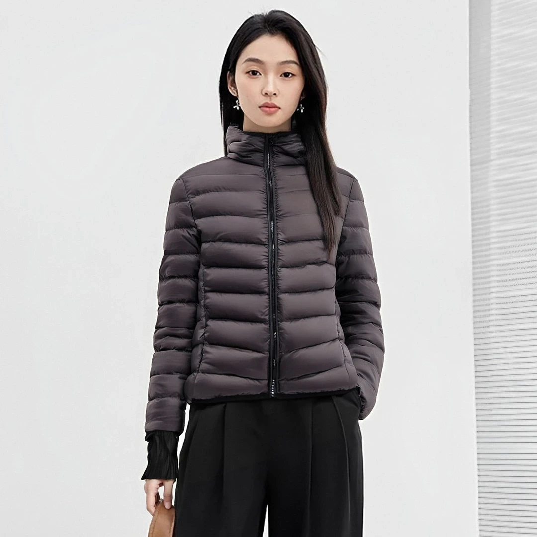 YPUT简约时尚男女同款羽绒轻薄款外套YHF211321G