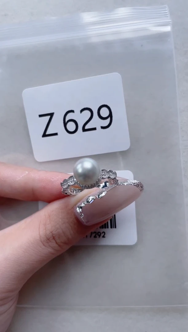 银S925镶嵌海水珍珠戒指Z629