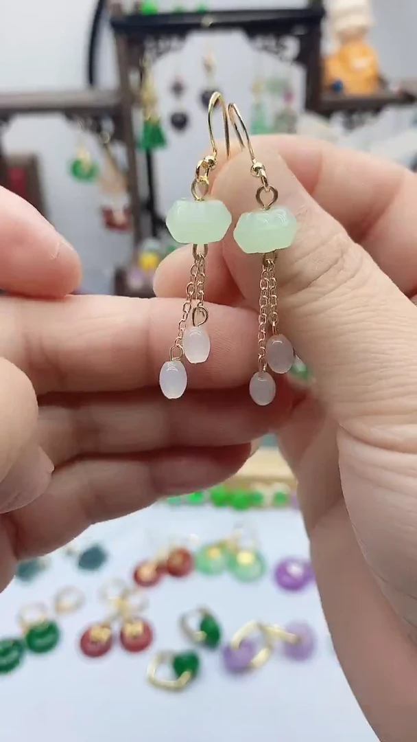 14K金镶嵌和田玉耳饰71