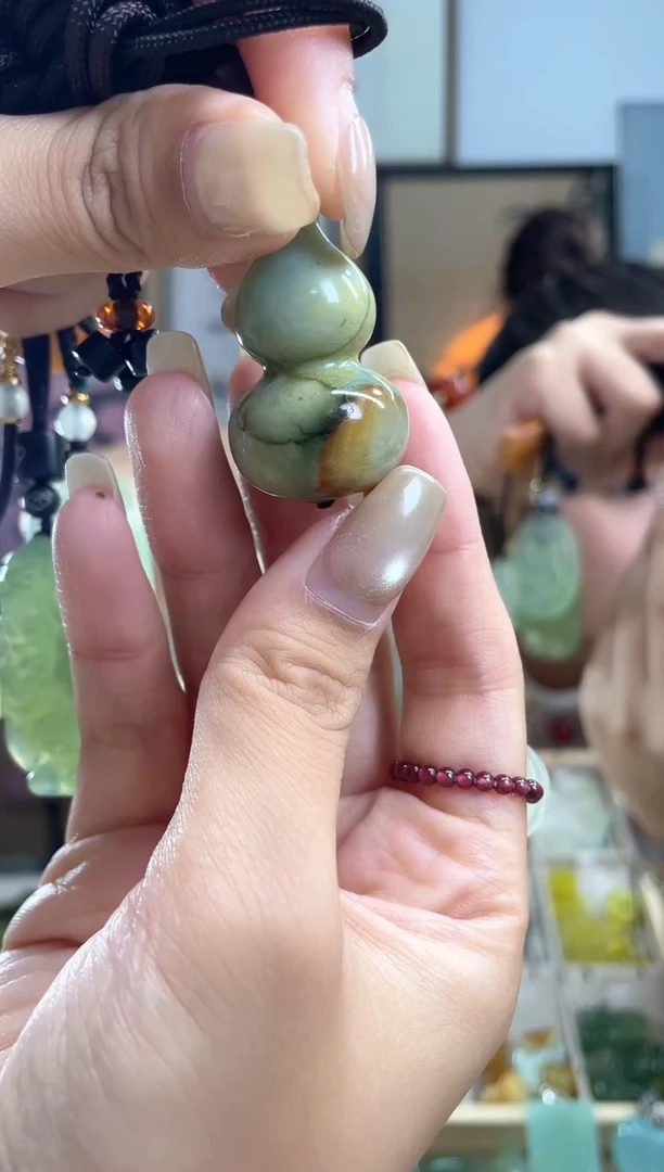 未镶嵌岫玉.多样性发货其中发一微瑕处理不退不换