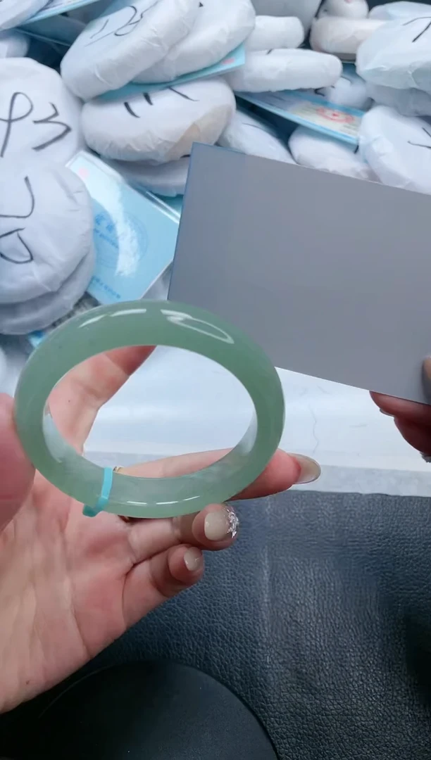 【闪购商品】石英质玉手镯未镶嵌26V322-58