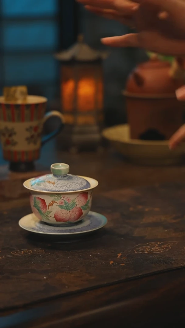 陶瓷景德镇高温釉下彩手工手绘款式