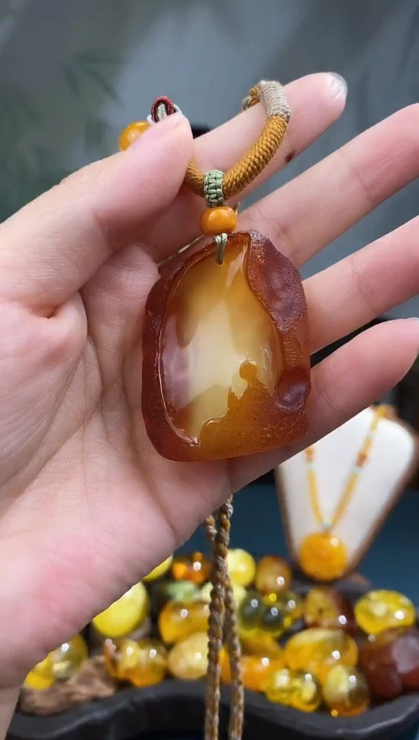 裸石琥珀未镶嵌 全国 包邮