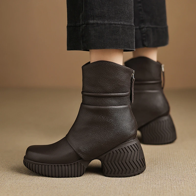 AACCK手工女鞋8CM圆头防水台时装靴女秋季新款棕色时尚爆款单靴女