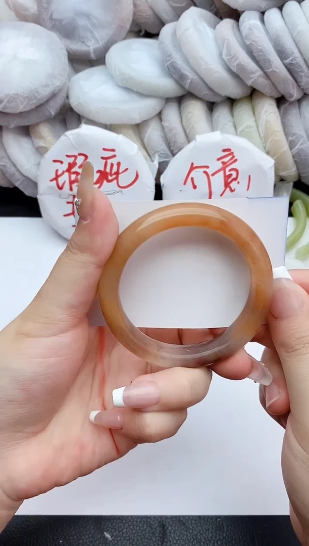 石英质玉手镯未镶嵌瑕疵111+52/53