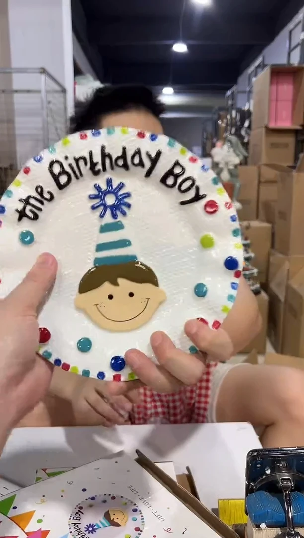 瓷片b款原盒男孩盘子