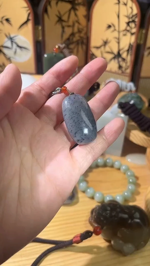 吊坠(不含链)未镶嵌和田玉新疆叶城点墨青花无事牌吊坠