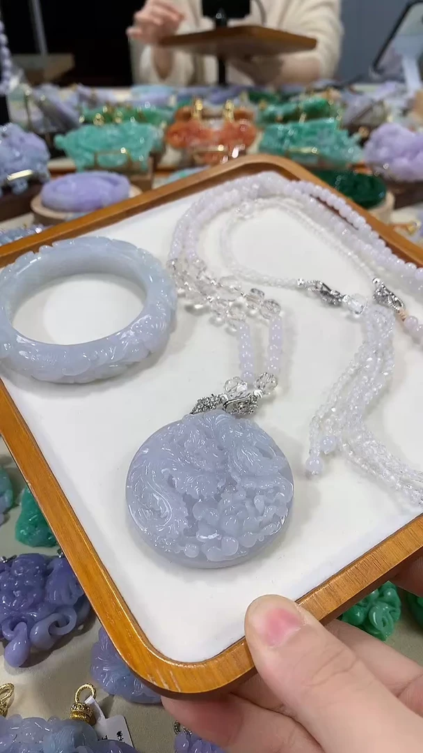 未镶嵌手镯翡翠手镯53.2