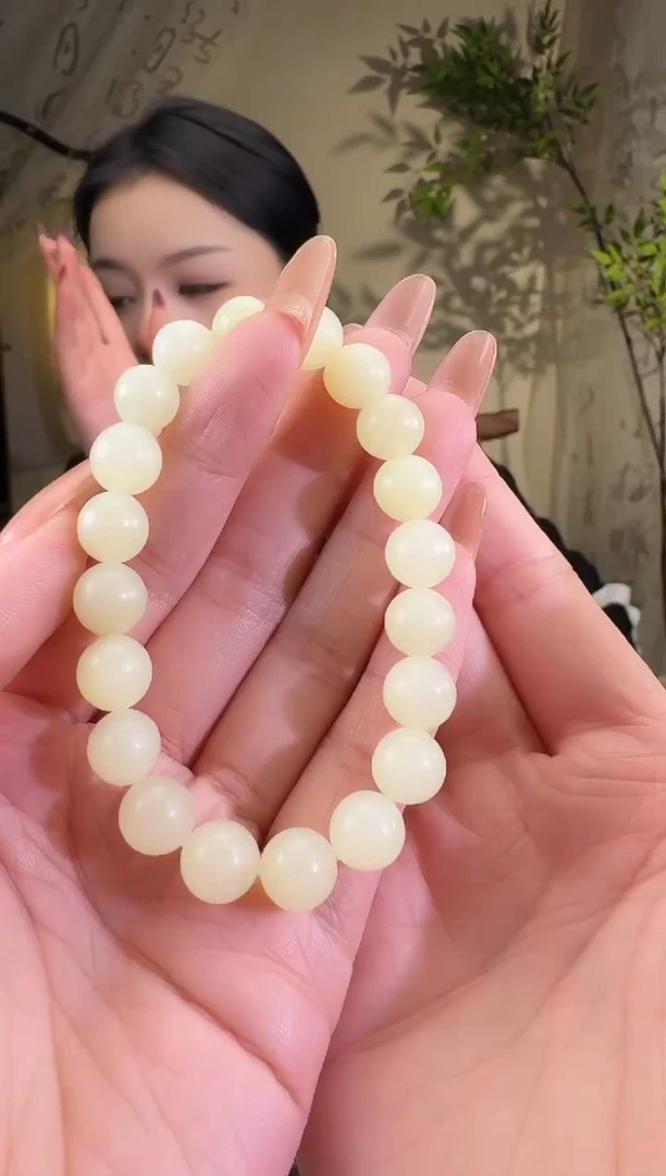 【闪购商品】和田玉手串未镶嵌柔光黄手串