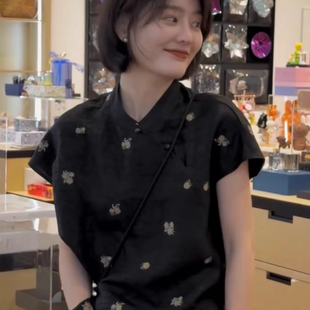 新中式黑色印花短袖上衣女2025新款爆款夏季独特别致气质短款衬衫