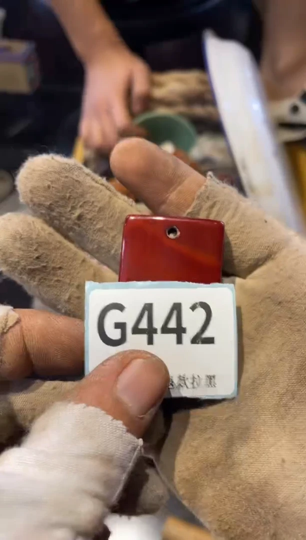 瓷片老*童表弟直播链接火爆火爆