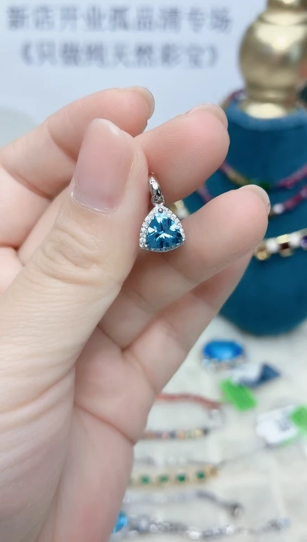 银S925镶嵌托帕石吊坠113ZB1130产品一个（多样性）