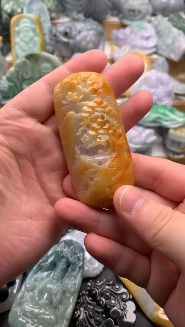 吊坠(不含链)未镶嵌翡翠1