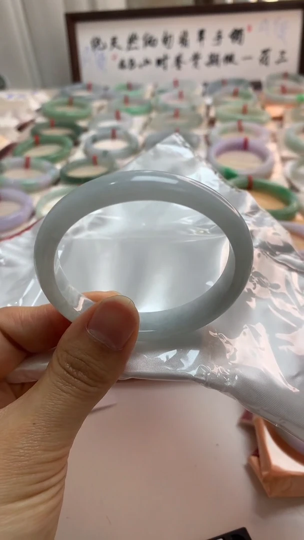 未镶嵌手镯翡翠55贵妃蓝调