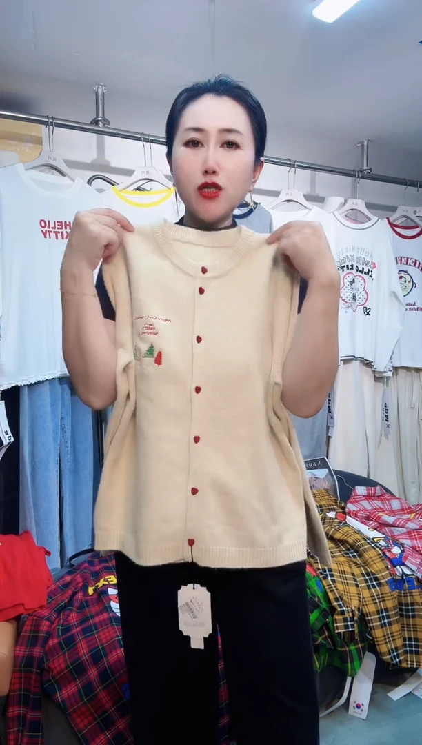 时尚潮流女装针织毛衣开衫