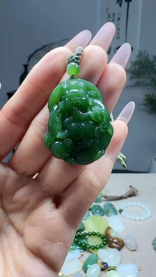 未镶嵌和田玉挂件1