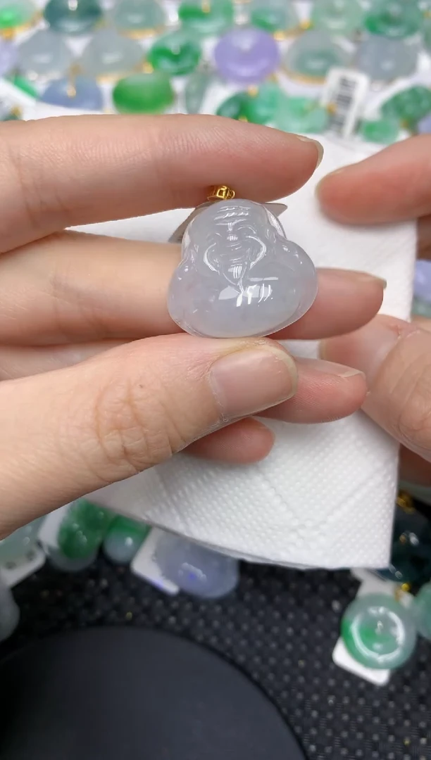 颈饰18K金镶嵌翡翠111111111