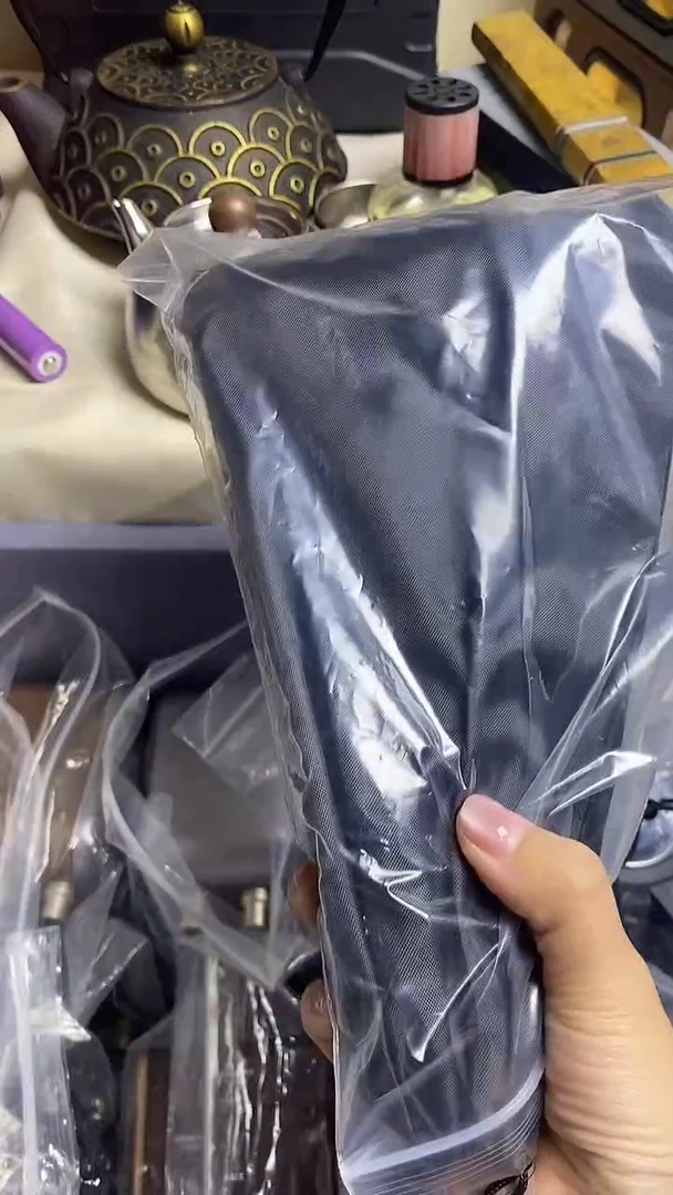 吕**窗小雷家充气泵