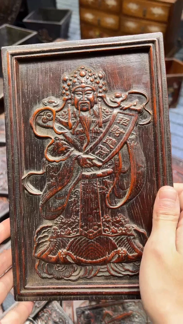 木紫檀雕刻一物一拍