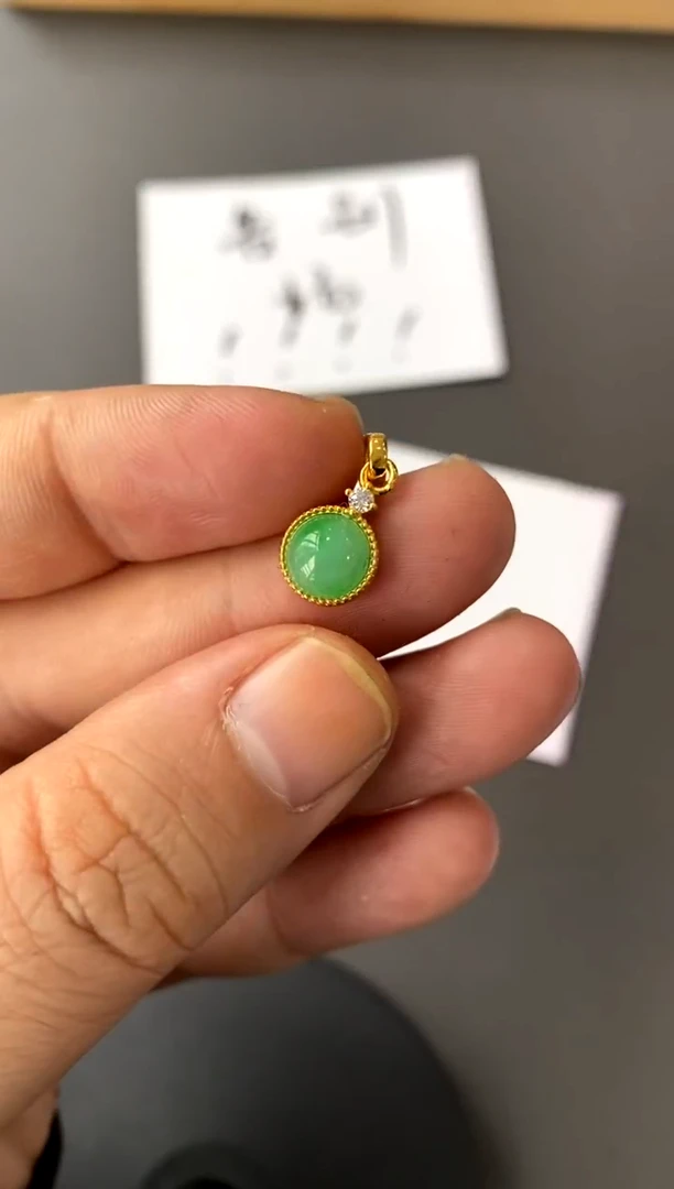 【闪购商品】翡翠颈饰银S925镀金镶嵌买断价