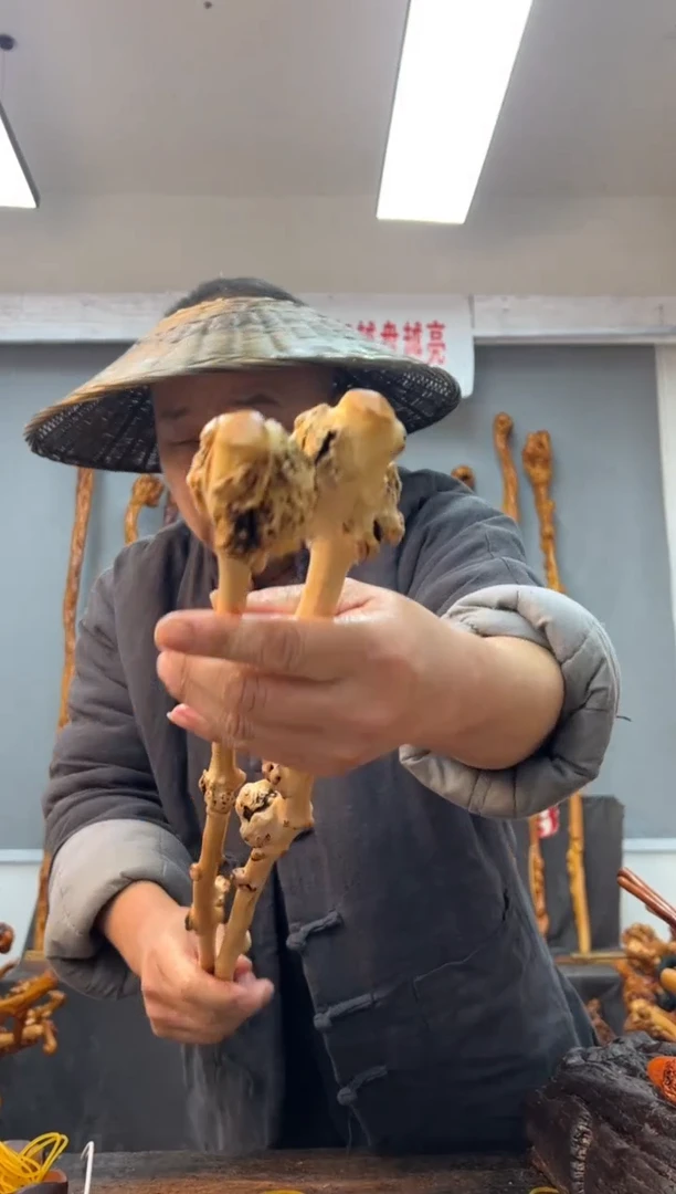 【闪购商品】黑果木其他黑果木083