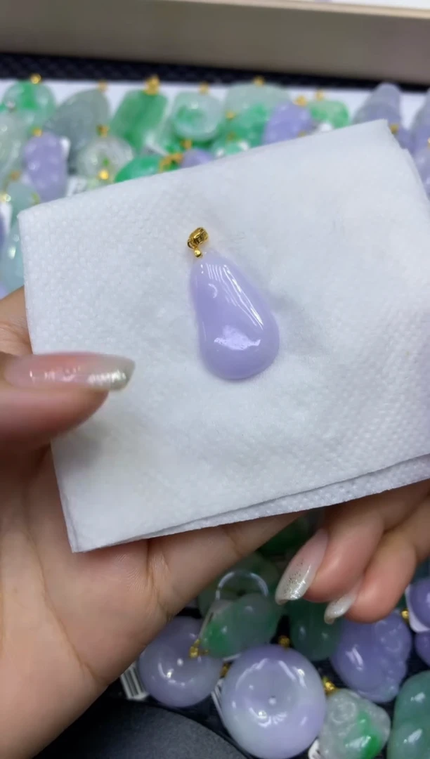 颈饰未镶嵌翡翠天然缅甸A货翡翠