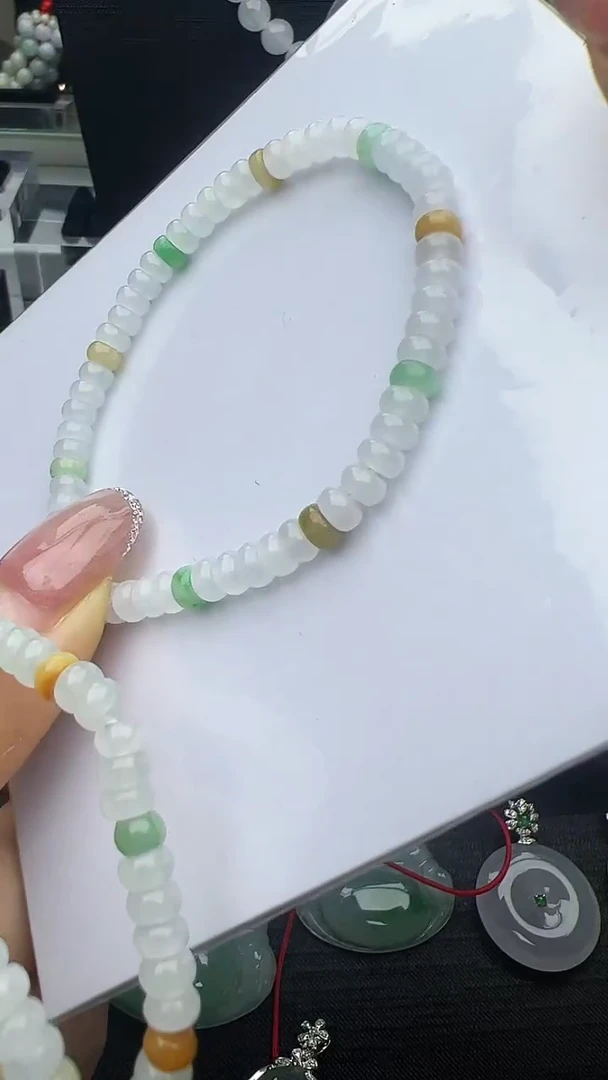 【闪购商品】翡翠手串未镶嵌小米珠手串
