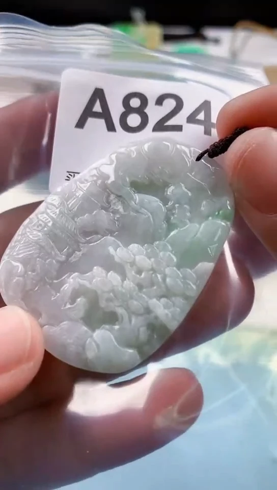 【闪购商品】翡翠挂件未镶嵌天然翡翠吊坠挂件